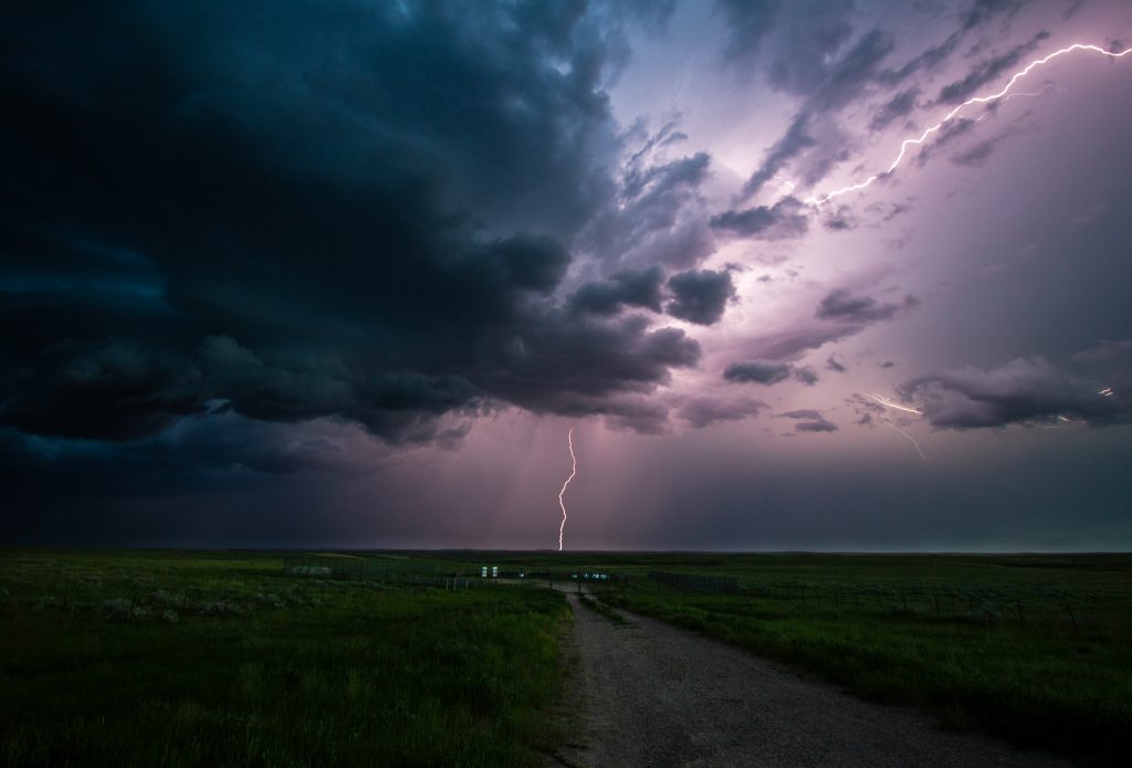 In today’s image, lightning cracks under a large thunderstorm in southeast Montana, June 2019. Pic: @fitzpatricknoel