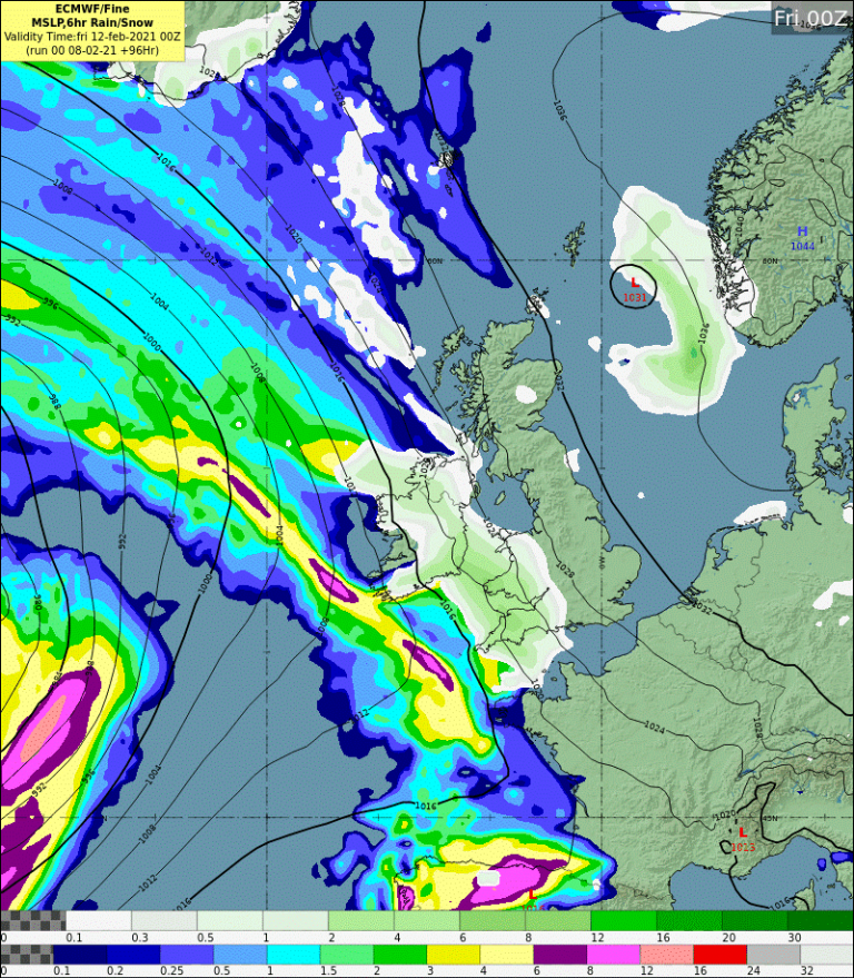 ECMWF-forecast-rain-sleet-and-snow-Thur-18-2359UTC-768x879.png